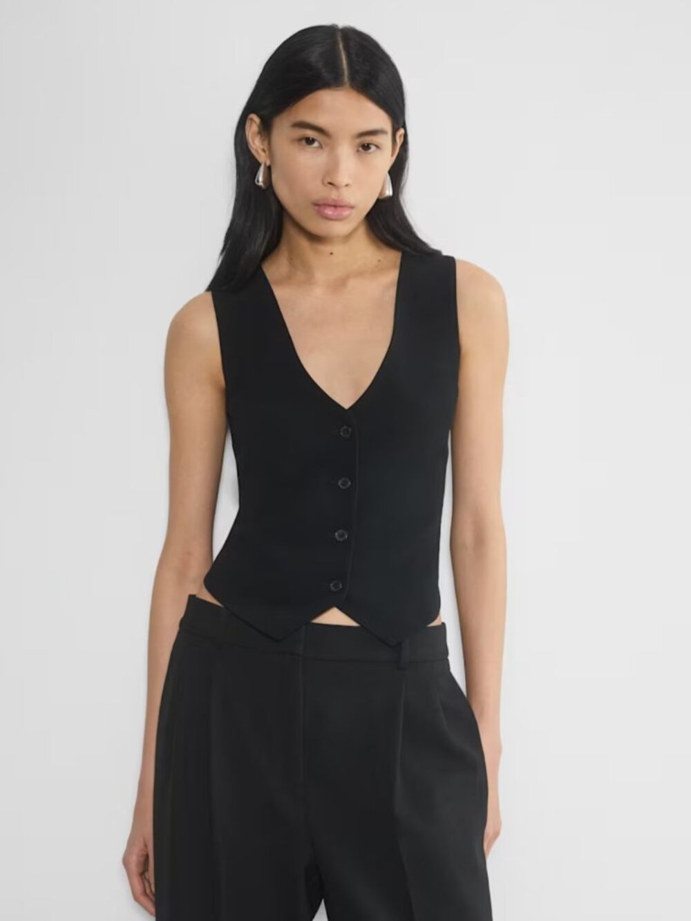 NWT Aritzia DENIRO Vest - Black 2